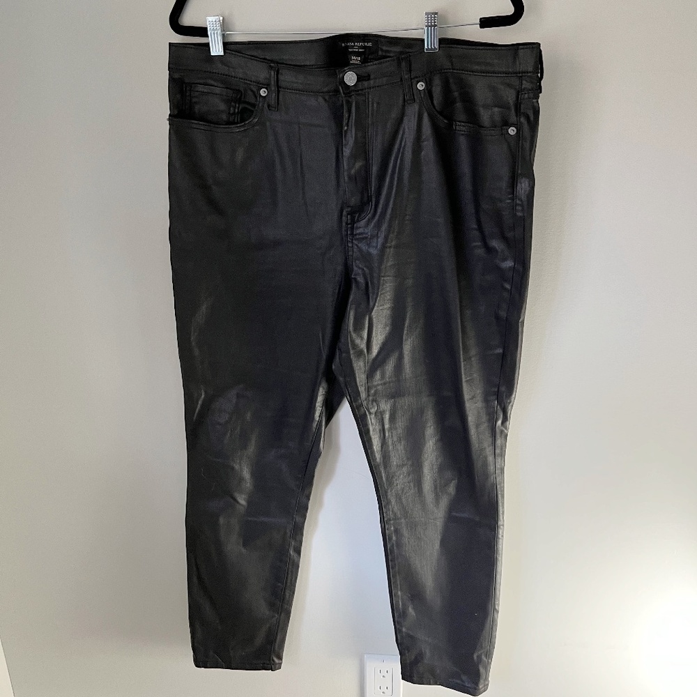 NWOT Banana Republic High Rise Skinny Coated Jeans Black SZ 18